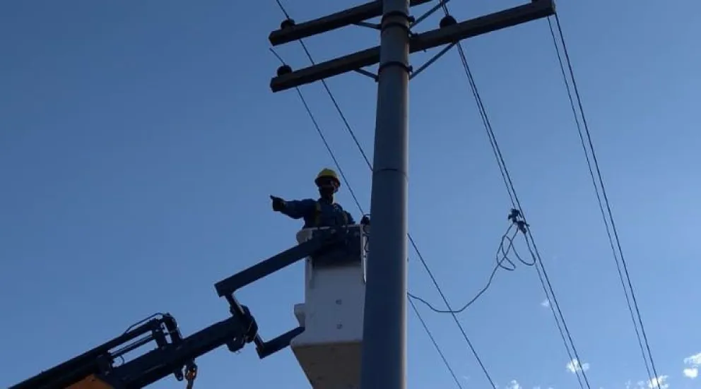 Retirarán el antiguo tendido eléctrico municipal y exigen gestionar el alta del nuevo servicio con anticipación. Foto ilustrativa
