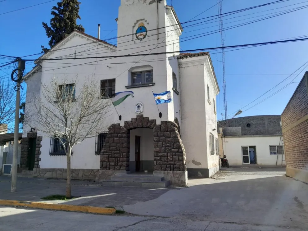 Efectivos de la Comisaría 5ta lograron interceptar y aprehender al hombre que atacó a una pareja en la calle para robarles. (Foto archivo)