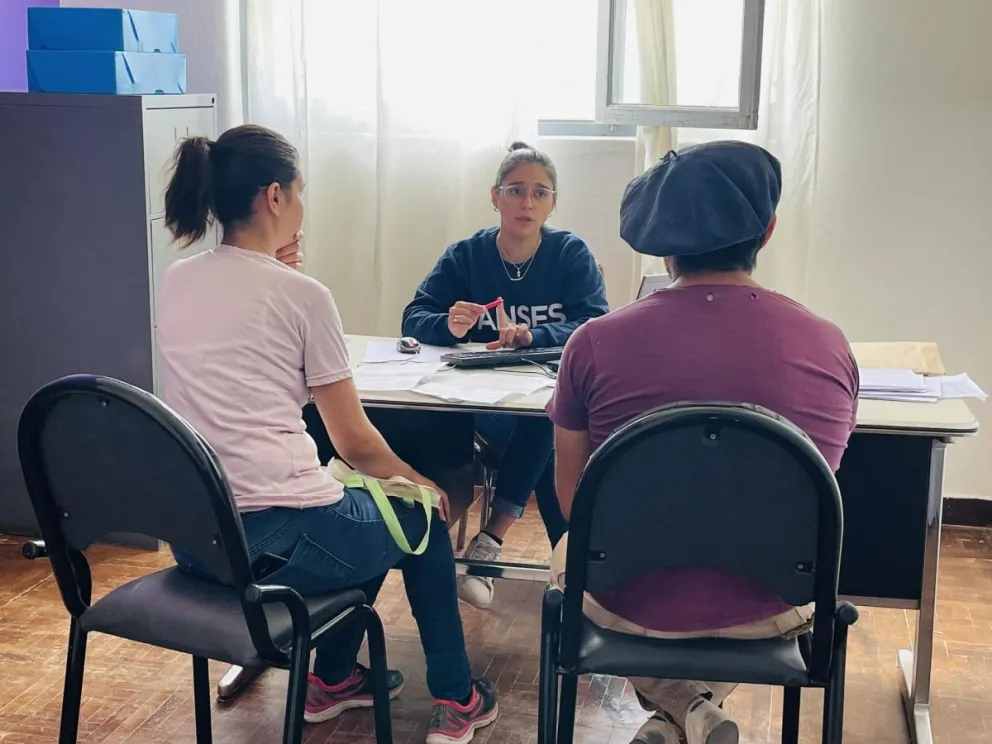 Este jueves habrá atención de Anses en General Enrique Godoy. (Foto archivo)