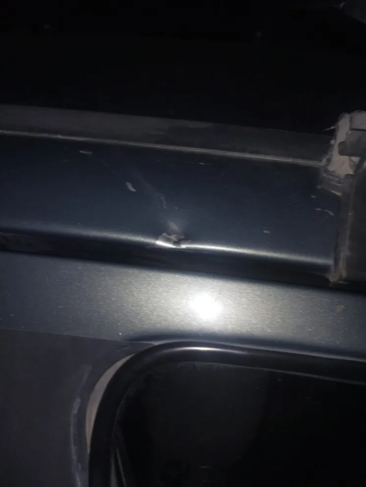 El hecho ocurrió alrededor de las 21 horas cuando el hombre regresaba a Cipolletti junto a su hijo de 3 años. 