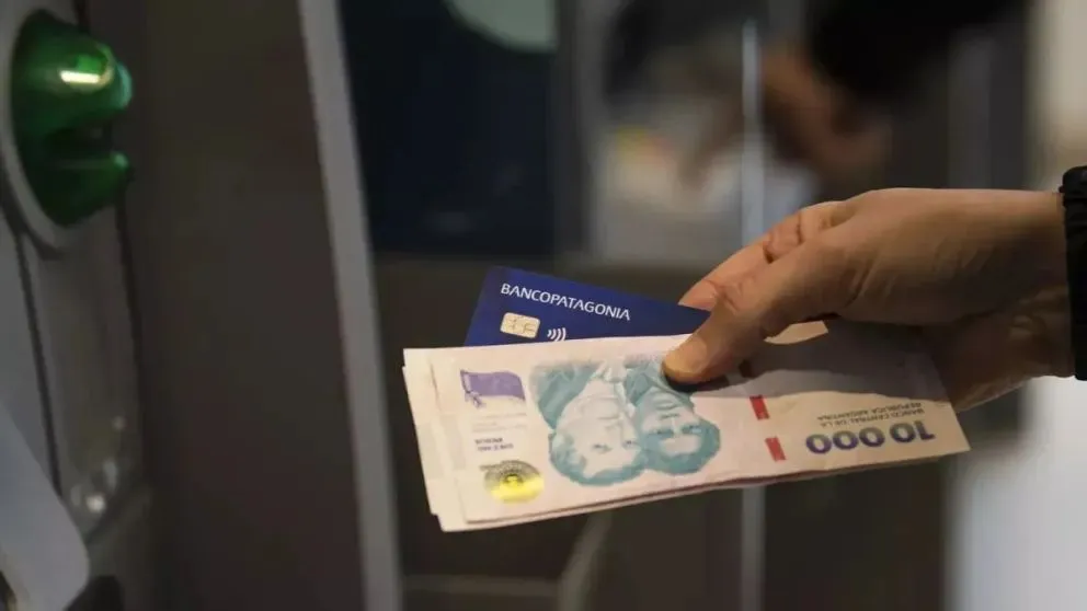 Los haberes son depositados.