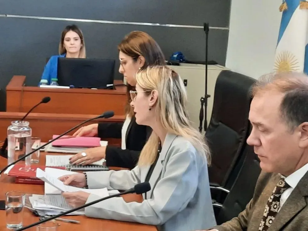 El Tribunal perdió la paciencia y ordenó que el comisario retirado Claudio Retamal sea traído por la fuerza. Foto: Cipo360.