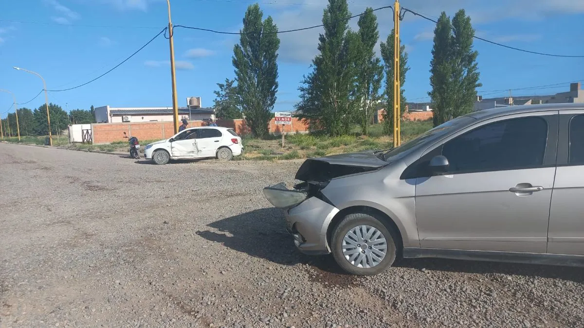 En el Siena viajaba un hombre con un menor, mientras que en el Gol lo hac&iacute;a una mujer.