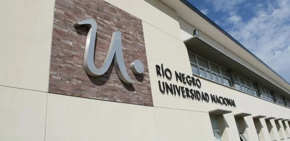 La Universidad Nacional de Río Negro abrió la convocatoria a Becas 2025: enterate como hacer para inscribirte