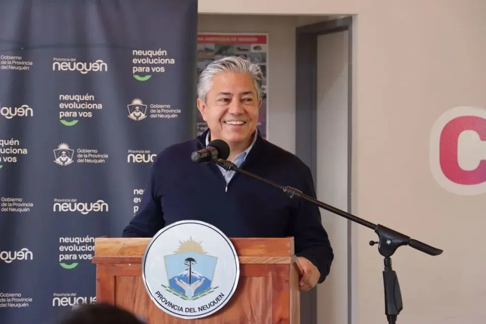 La norma propuesta había sido anunciada por Figueroa tras la sanción de la Ley Bases y Puntos de Partida para la Libertad de los Argentinos (foto gentileza Neuquén informa).
