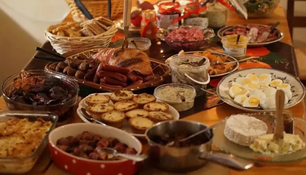 Sencillos tips para poder disfrutar de la comida y evitar los típicos excesos.