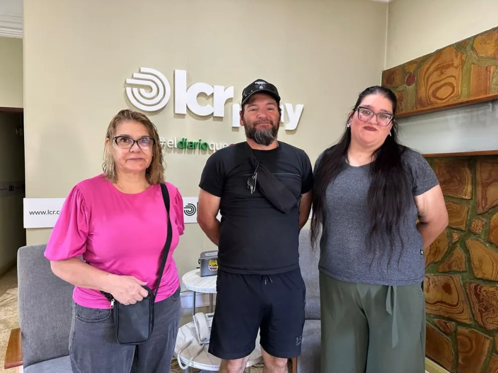 Miembros de dos grupos rescatistas reginenses en LCR Radio Streaming