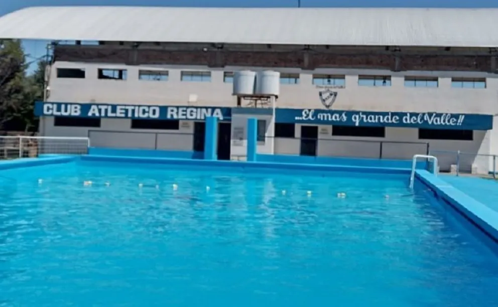 La pileta del Club Atlético Regina no estará en funcionamiento esta temporada. (Foto gentileza)