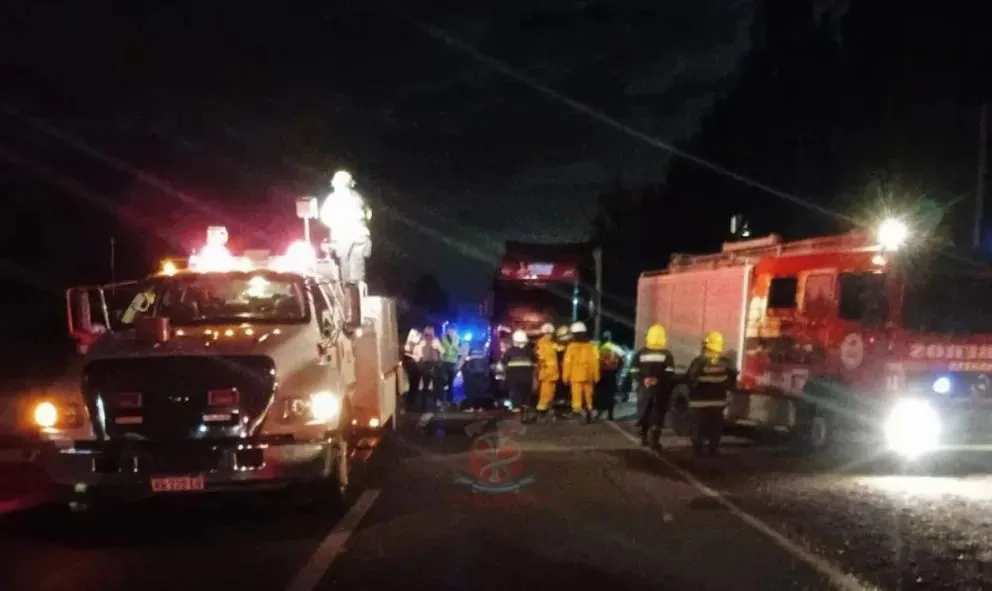 Las víctimas eran oriundas de Allen y habrían fallecido en el acto (Foto gentileza).