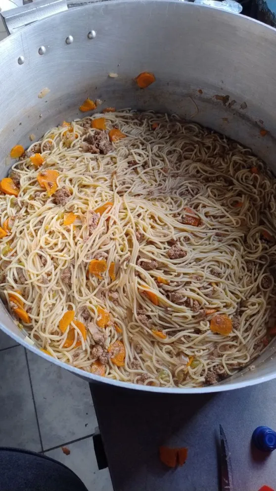 "Lo hicimos en otras oportunidades, como en la pandemia, y lo hacemos para dar una mano a quienes lo necesitan", expresó Walter Rojas.