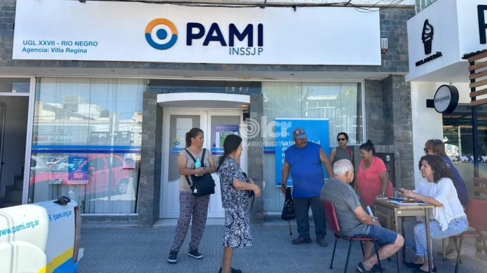 "No es solo por mí, es por los 9.000 afiliados que abarca esta sede, desde Chelforó hasta Godoy", expresó Marianella, la trabajadora que recientemente fue despedida.