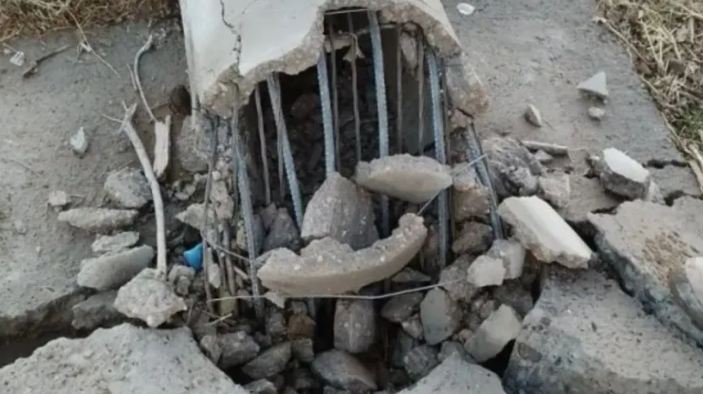 En algunas ciudades el viento arrancó columnas de alumbrado y bastos sectores quedaron sin servicio. (Foto: Edersa).