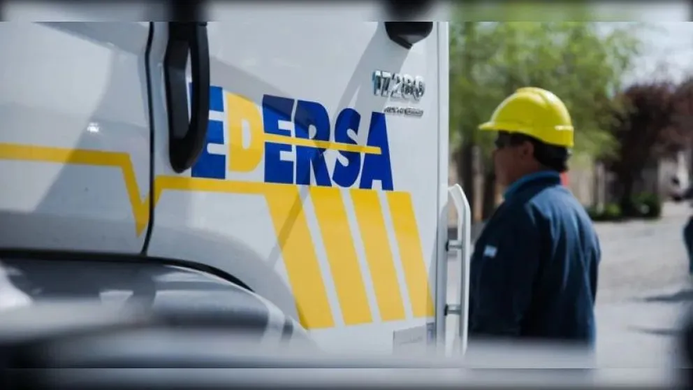 La caída de un árbol provocó un corte de energía eléctrica en un amplio sector de Regina. Foto: archivo