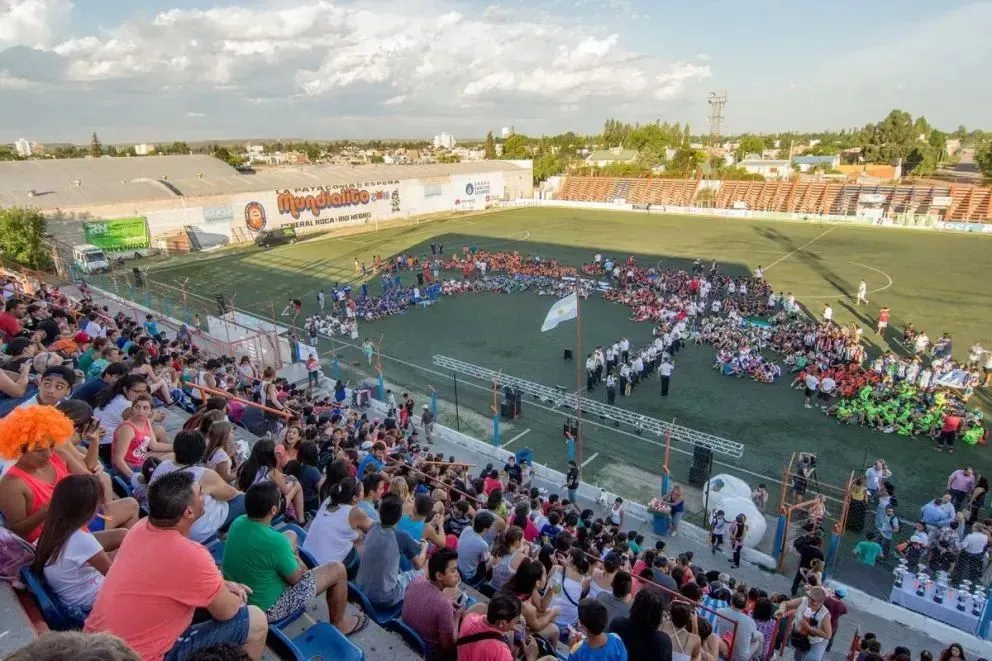 La edición 37º del Mundialito Infantil llega a su etapa final. (Foto: gentileza Club Social y Deportivo General Roca)