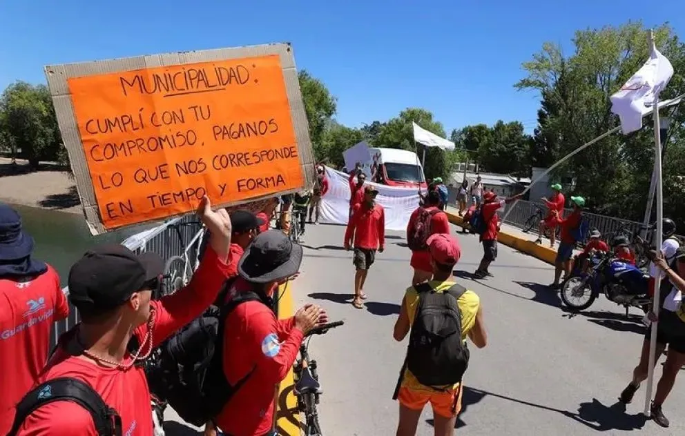 Es un reclamo injustificado, la ciudad de Neuquén paga en el marco de la legislación vigente, indicaron desde la Municipalidad de Neuquén. | Foto: Sebastián Fariña Petersen LMNeuquen
