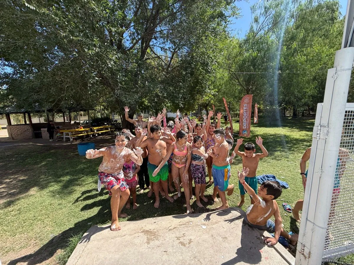 Cerca de 200 chicos de distintos barrios disfrutaron de las actividades. 