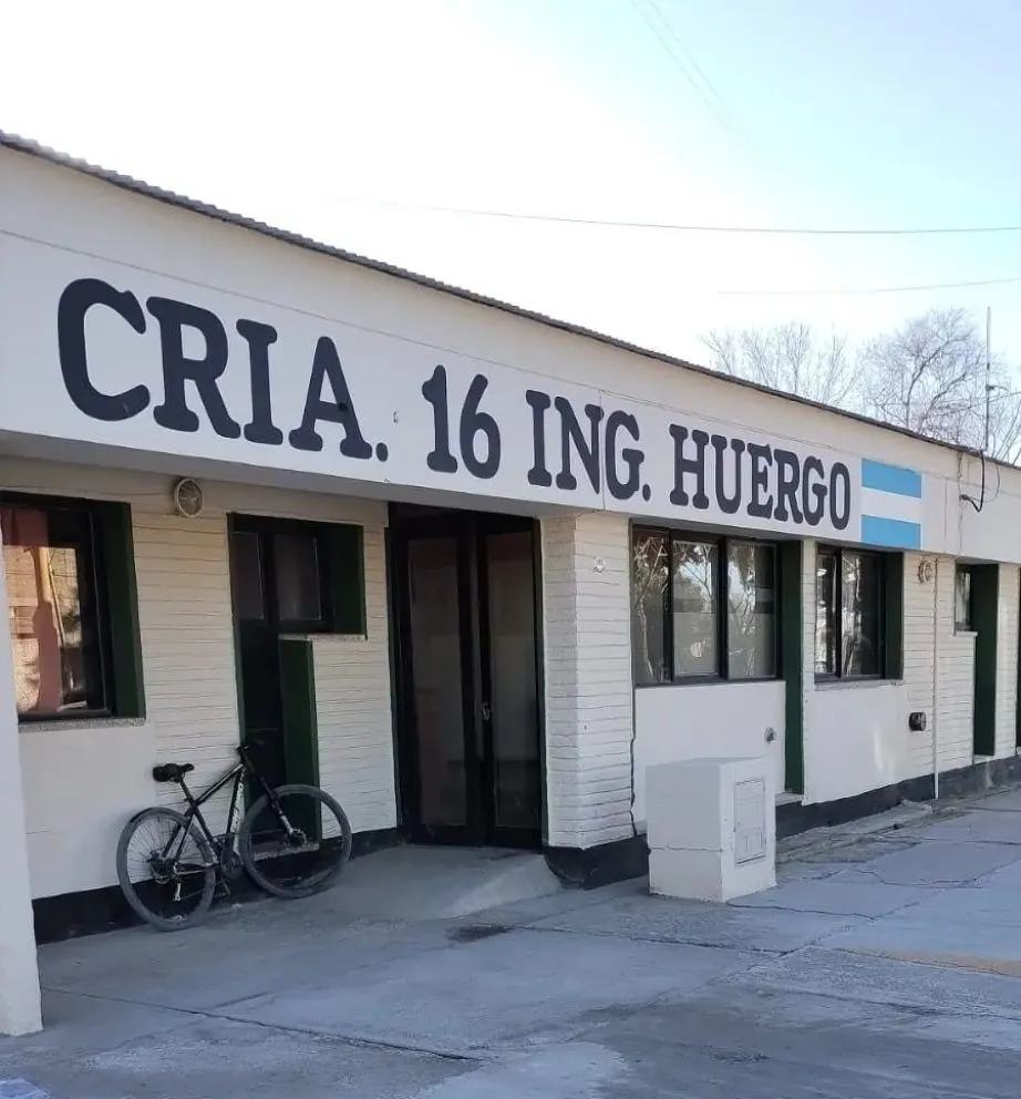 En la madrugada de este sábado personal policial detuvo a jóven que conducía de manera riesgos y agredió a uniformados. Foto: archivo