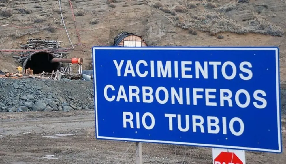 El decreto faculta al jefe de Gabinete a realizar las modificaciones presupuestarias necesarias.