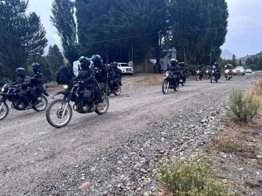Importante operativo en El Bolsón / Fotos Gentileza Noticias del Bolsón