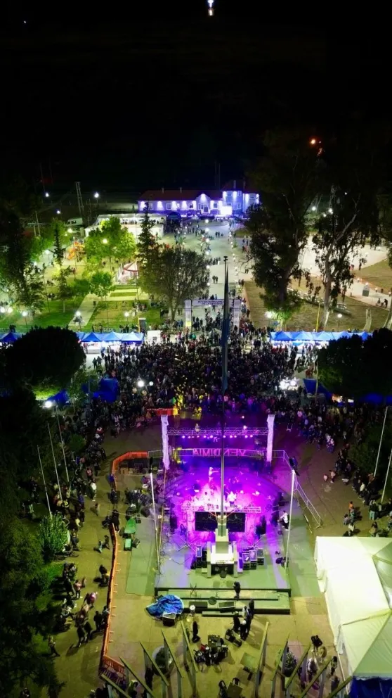 La plaza de los Próceres fue el escenario elegido para el cierre. 