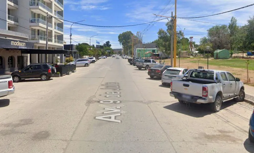 El proyecto prevé modificar el sistema de estacionamiento en la zona céntrica. (Foto Google Maps)