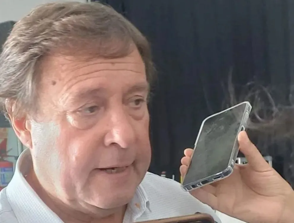 El gobernador de Río Negro se refirió a la grave situación que padeció una intendenta.