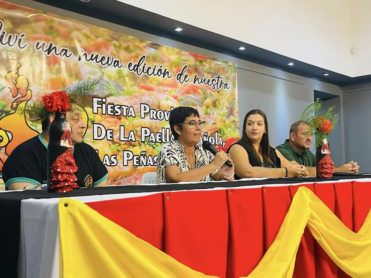 La conferencia fue encabezada por la intendente Silvia Penilla  (foto Municipio Huergo).