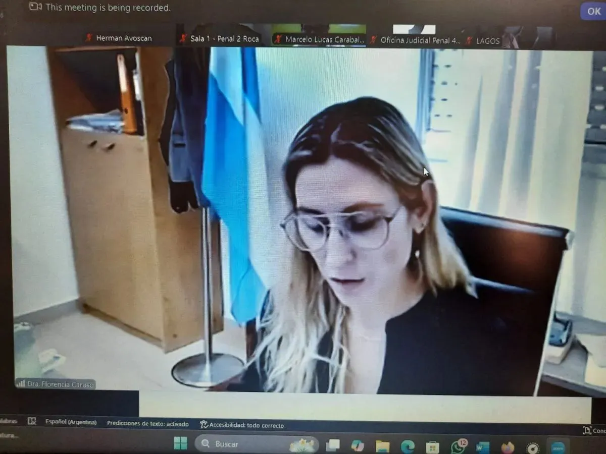 La presidenta del Tribunal, Florencia Caruso, se encarg&oacute; de la lectura del fallo: prisi&oacute;n perpetua para los cuatro imputados. Foto: Cipo360.