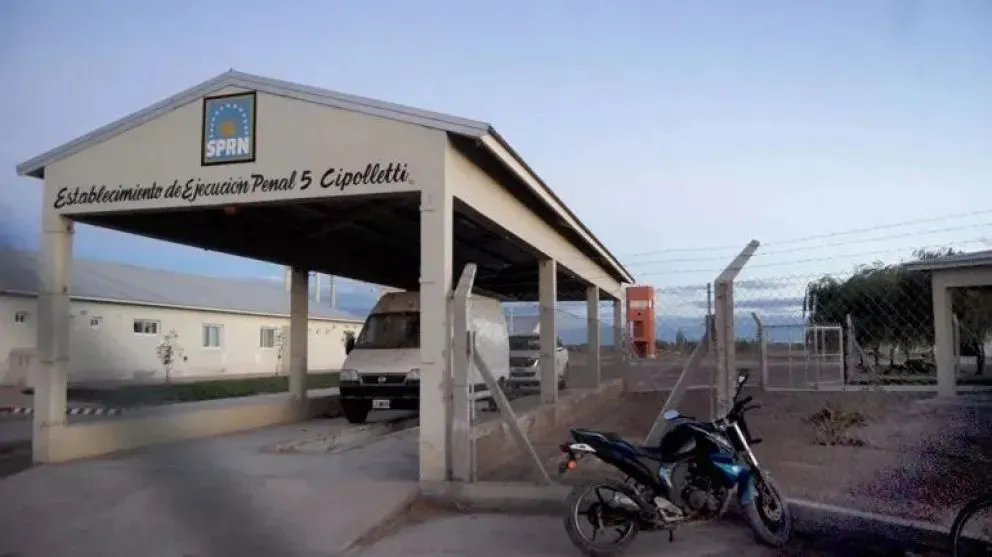 El imputado trabajaba en un sector de Servicios Públicos de la Municipalidad de Cipolletti. Ahora, se encuentra en un establecimiento penal. Foto: archivo.