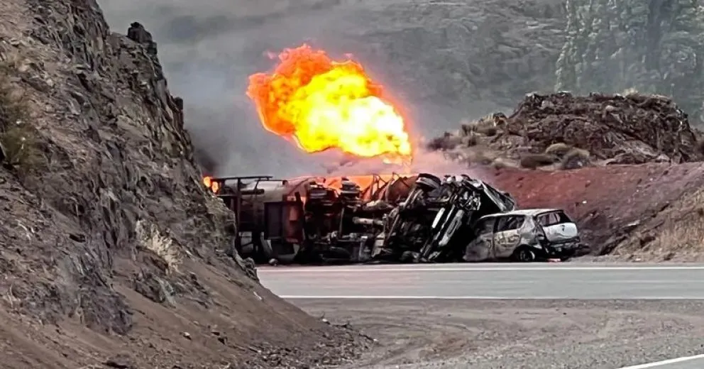 Hasta nuevo aviso la Ruta Nacional Nº 237 permanecerá cortada.