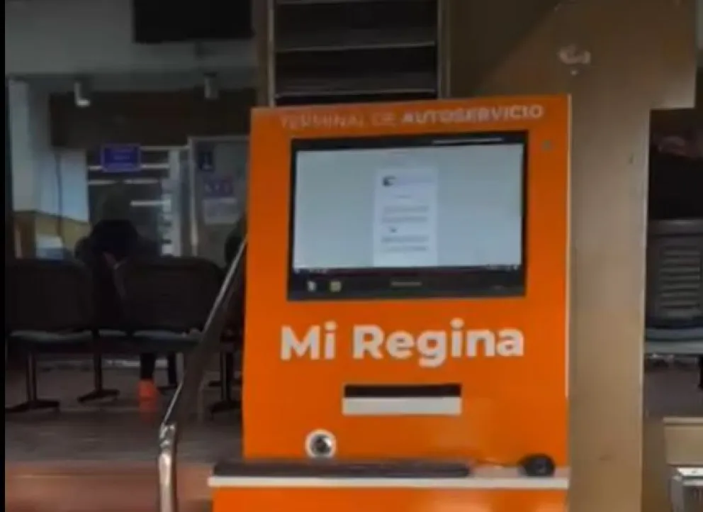 A través de la App y el nuevo chatbot, se apunta a resolver los problemas de los contribuyentes de Regina. (Foto archivo)