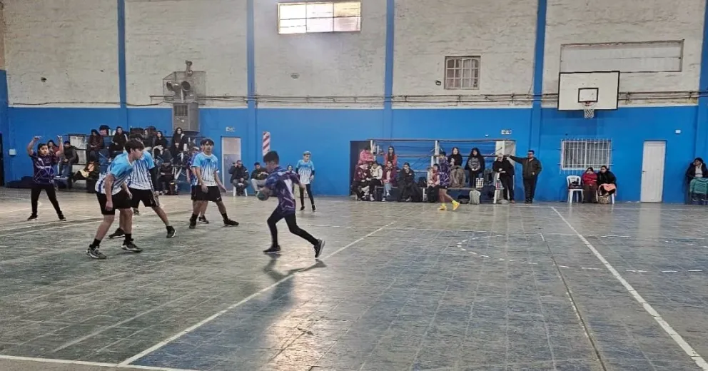 La charla tiene como fin incentivar la actividad deportiva comunitaria. (Foto archivo)