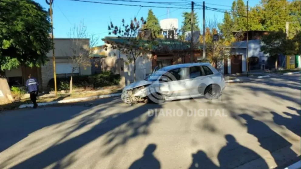 El choque ocurrió alrededor de las 8,30 en calle Belgrano. 