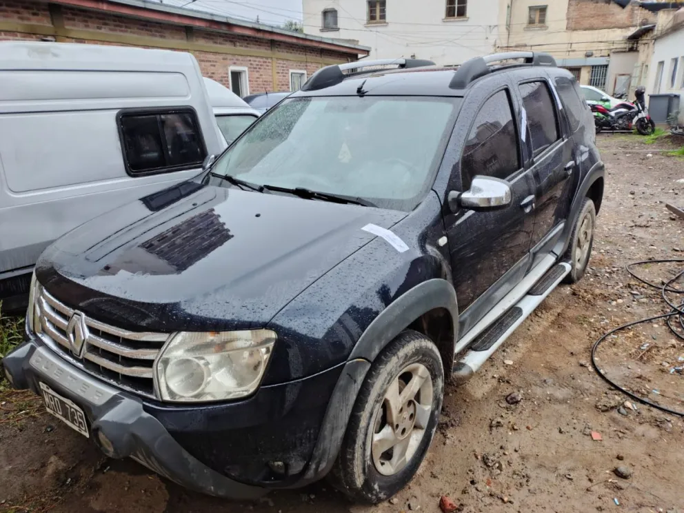 La Renault Duster registraba pedido de secuestro por hurto desde el pasado 25 de enero.