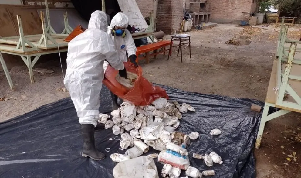 Hoy se abrieron los centros de acopio en los municipios de Huergo y Villa Regina. (Foto gentileza)