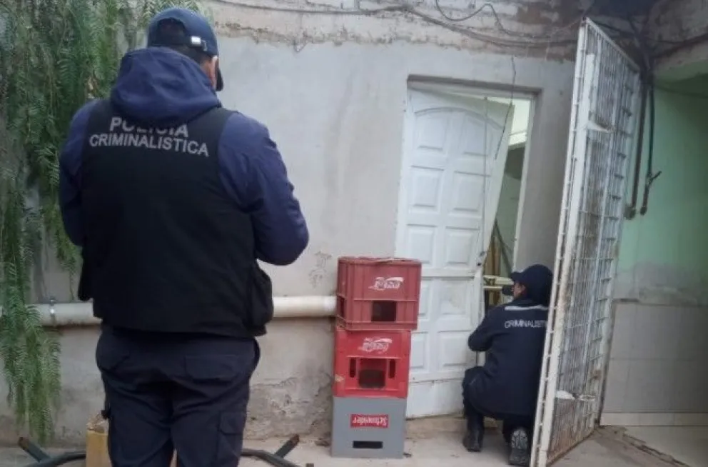 El robo fue advertido en la mañana del lunes, pero sucedió durante la tarde del domingo. 