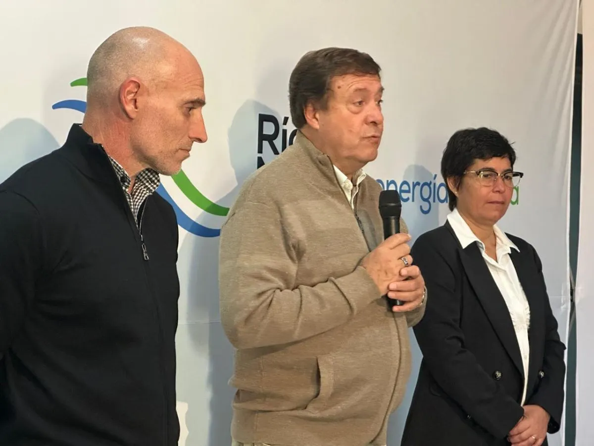 El ministro Echarren, el gobernador Weretilneck y la intendenta Penilla encabezan los actos.