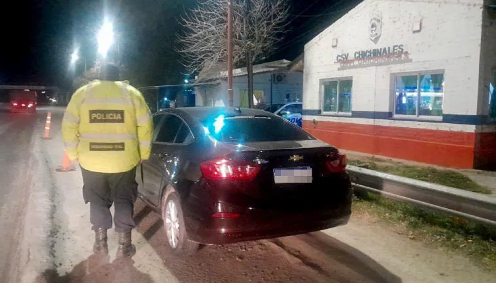 El vehículo circulaba desde Trelew con dirección a Catriel y fue interceptado en el Km. 1117 de la Ruta 22.