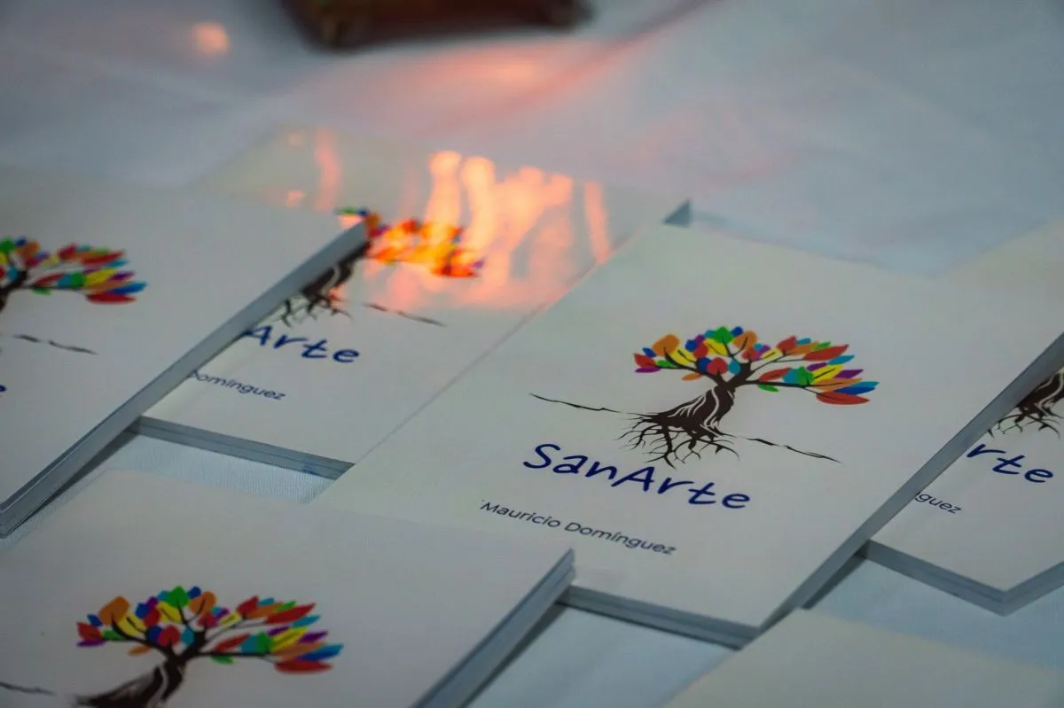 Tapa de "SanArte" (Foto: Marcos Qui&ntilde;ones)