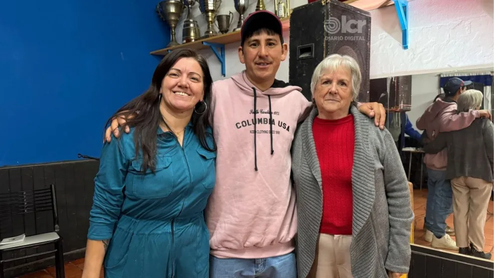 Carolina, hermana de Mauricio, y su madre. (Foto: Celeste Cerezuela - LCR)