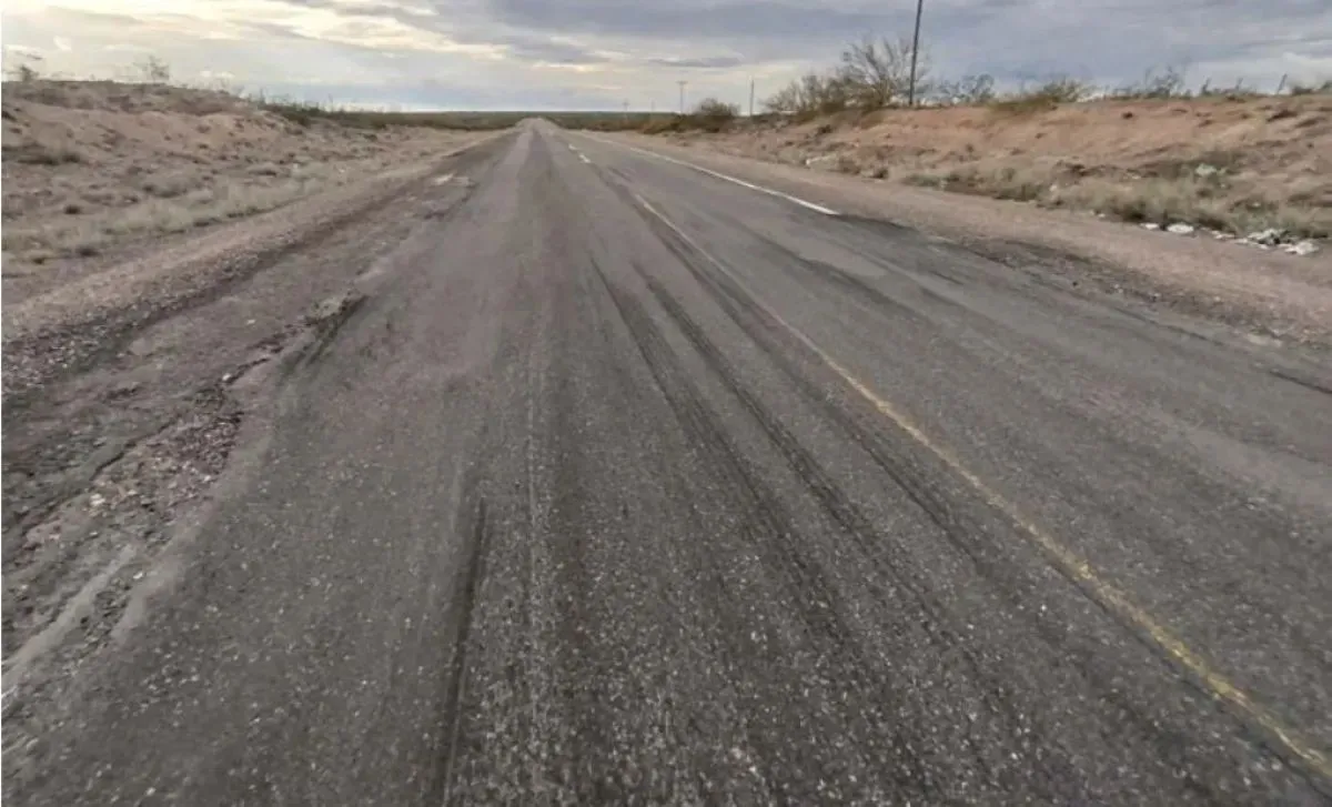 Abulamientos, piel de cocodrilo, ahuellamiento, en toda la traza de Ruta 22 en la provincia. Foto (Gobierno de Río Negro).