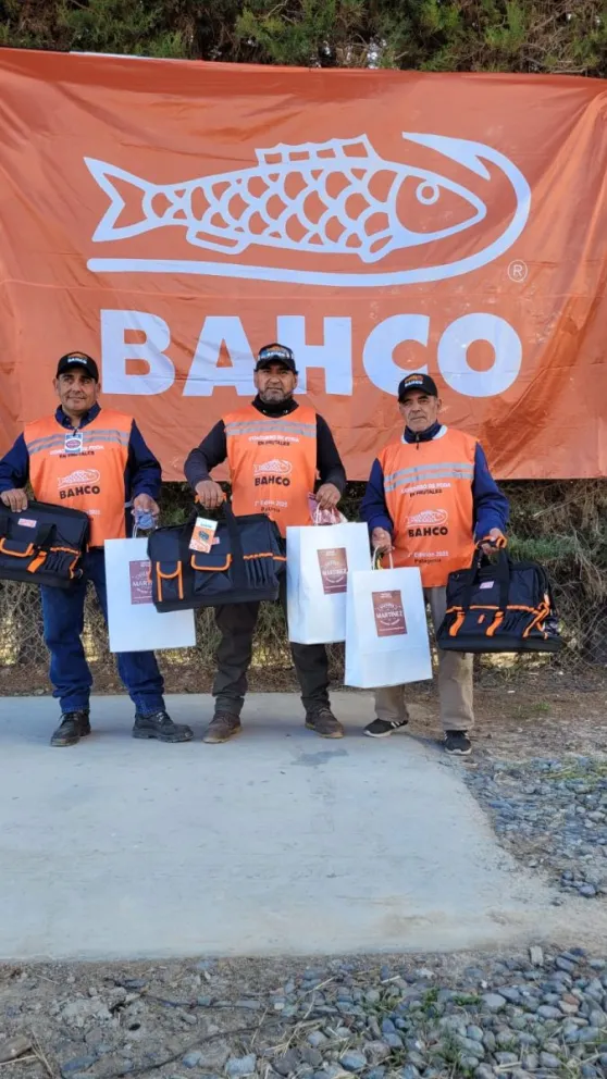 El certamen coronó como ganador del primer puesto a Héctor Figueroa, representante de Finca Beto Gross, seguido por Carlos Sepúlveda de Hacienda Martínez, y Juan Millán. | Foto gentileza