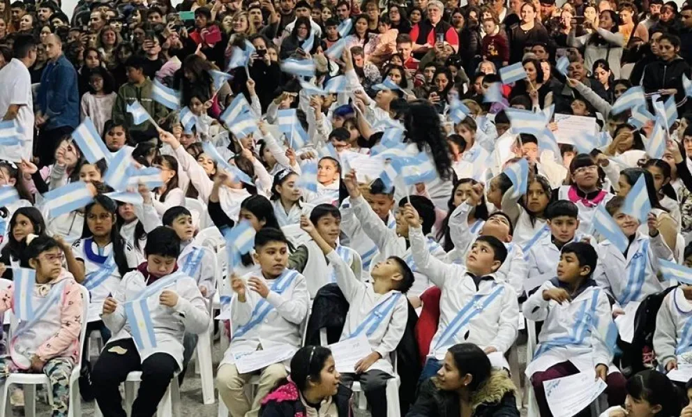 En Huergo y Mainqué se harán los actos de promesa de lealtad a la bandera. (Foto archivo)