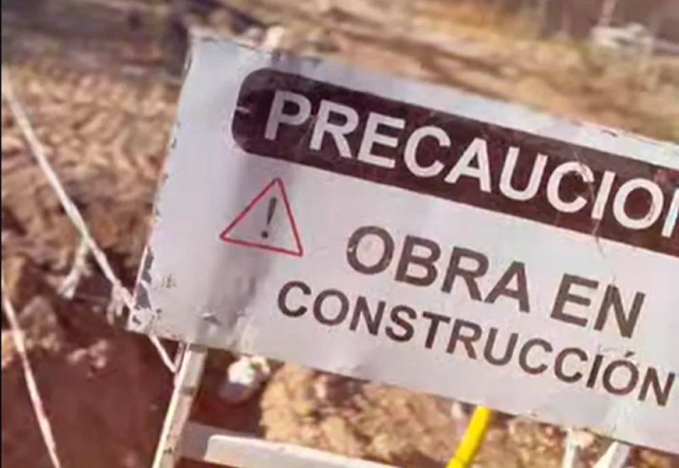 El municipio comenzó con la ampliación de la red de gas en el barrio Alta Barda. (Foto gentileza)