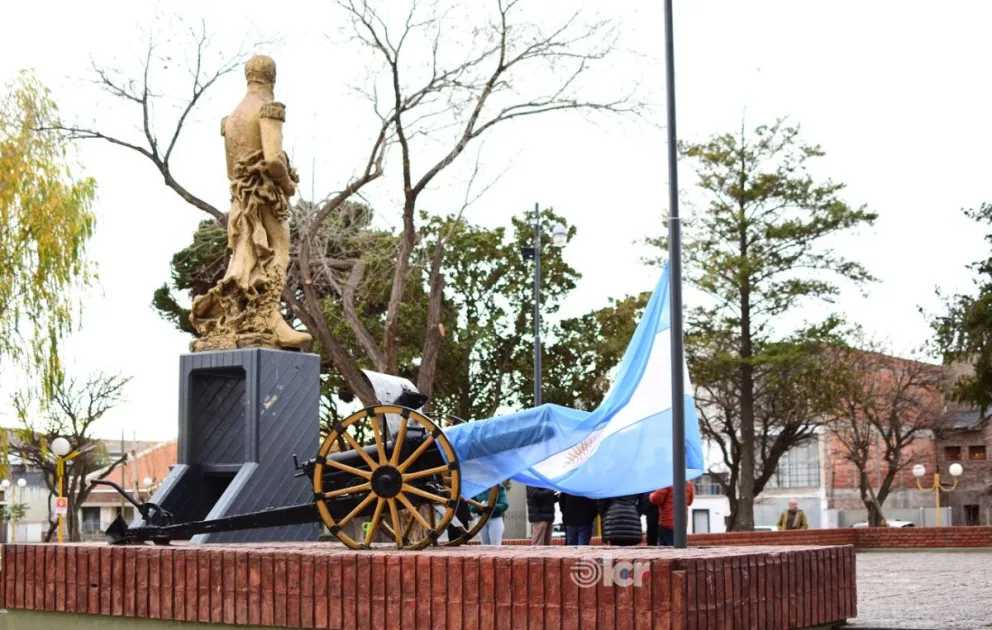 Acto por el Día de la Bandera en el 2025. Foto: Celeste Cerezuela