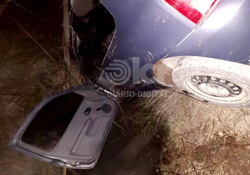 El último vuelco ocurrió anoche, en un canal secundario ubicado sobre calle Nicaragua, a pocos metros del Km. Klova.