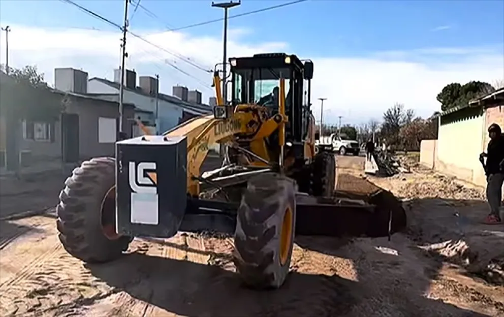 En los próximos días se comenzará con la construcción de paños de hormigón para pavimentar una calle. (Foto gentileza)