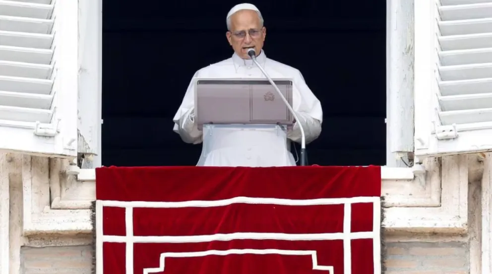 En el Ángelus del domingo, el Sumo Pontífice pidió por la paz.