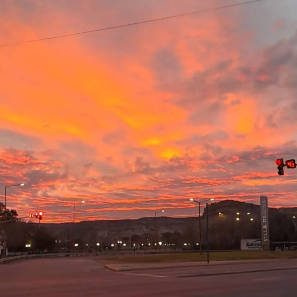 Compartimos una postal del ingreso a la ciudad realizada por Nelson. 