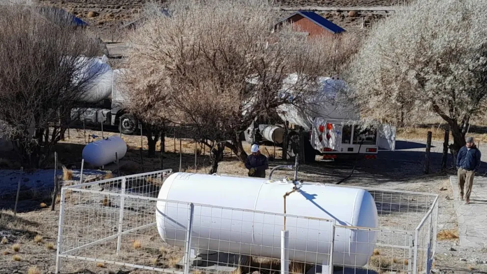Se convocó a los vecinos para informar sobre el recambio de los garrafones de gas. (Foto archivo)